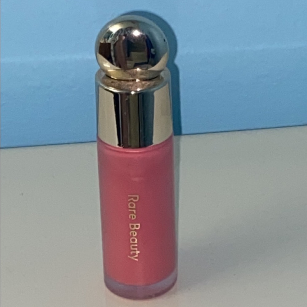 Rare Beauty Blush Happy